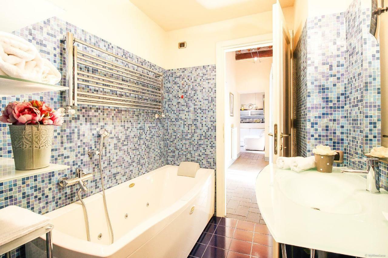 Apartment Guinigi With Private Courtyard Lucca Dış mekan fotoğraf